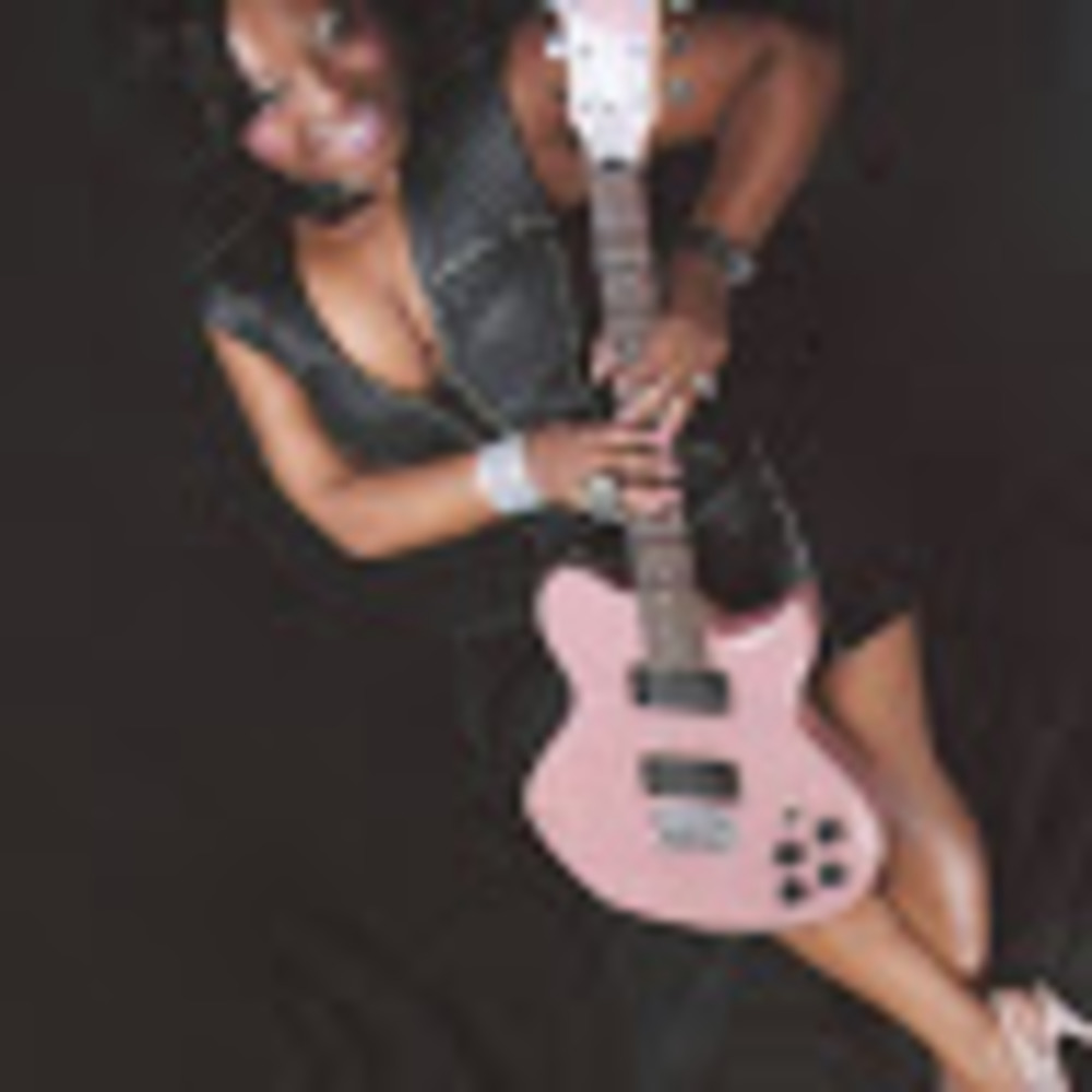 Meet your Posher, Dee